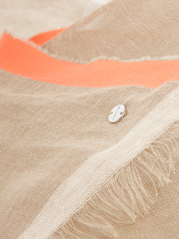 Checkered scarf in linen blend