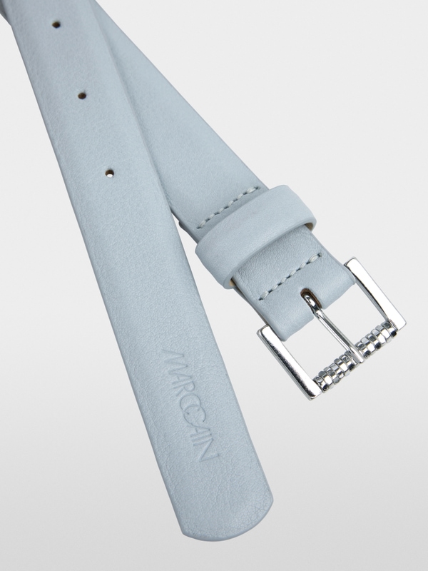 Leather belt with pin buckle