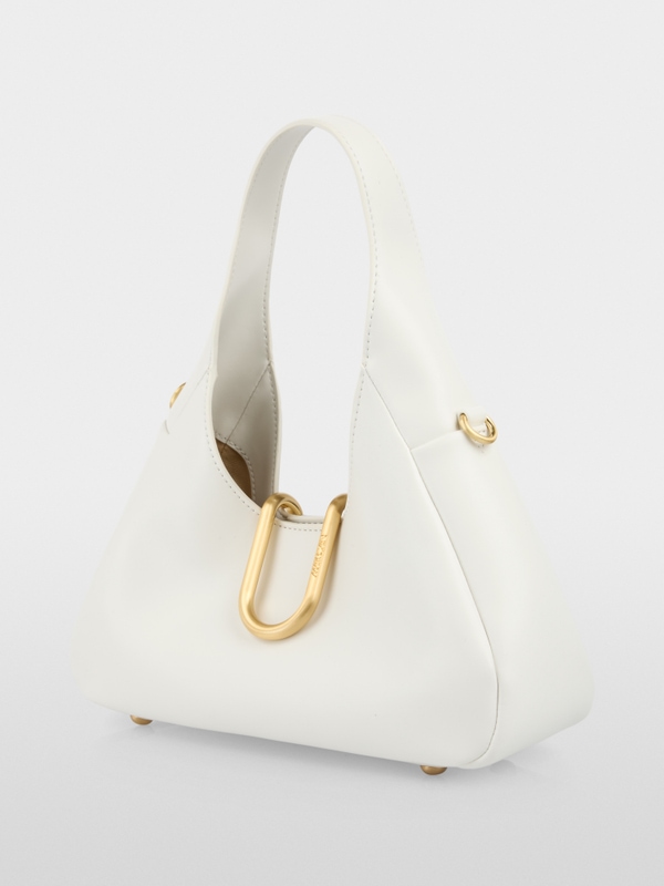 Hobo bag with metal fittings