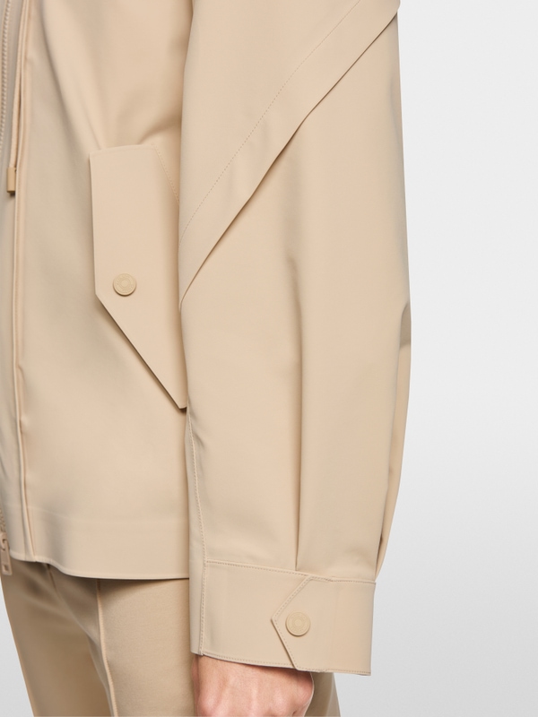 Lightweight outdoor jacket with hood