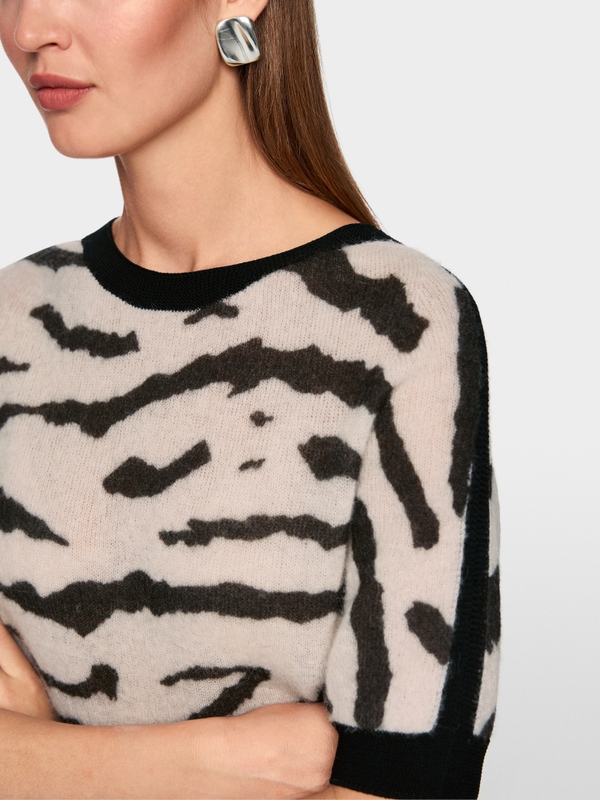 Pull à manches courtes tricoté en Allemagne