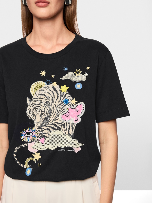 T-shirt avec applications