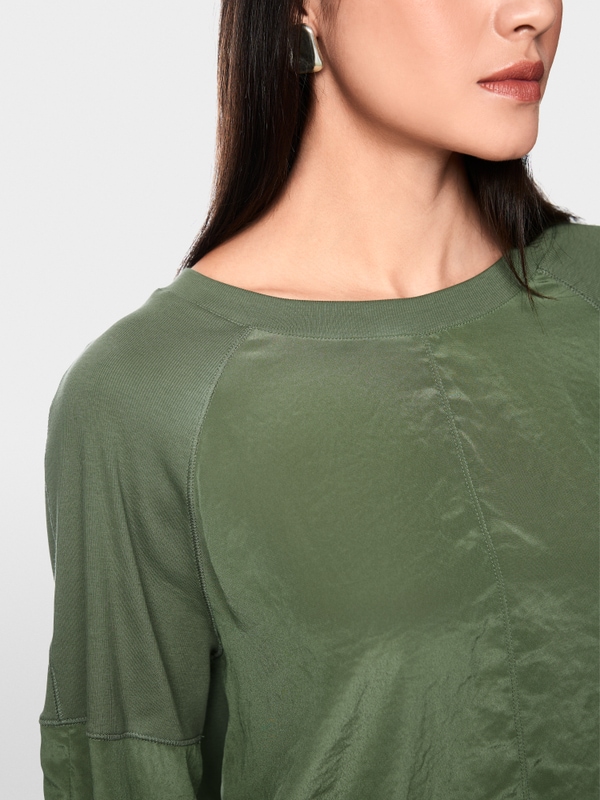 Blouse shirt in a mix of materials