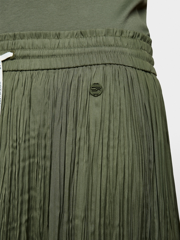 Pleated skirt ‘Rethink Together’