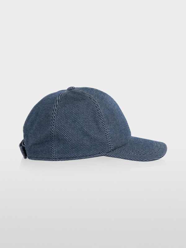 Cap made from stretch viscose