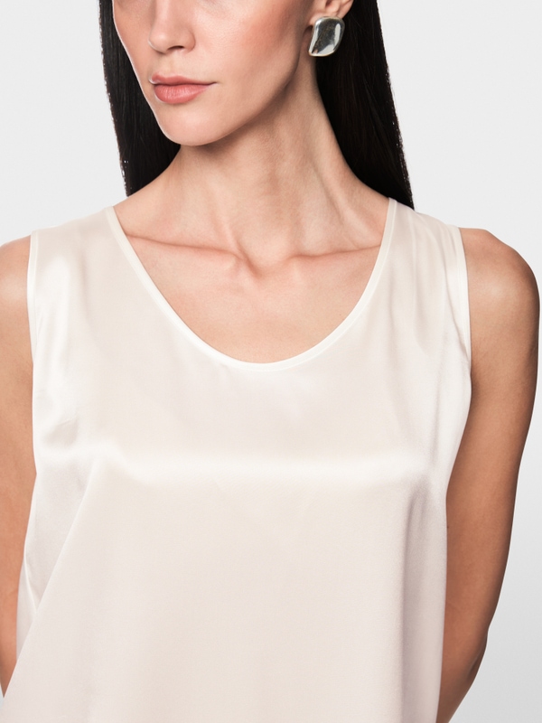 Shiny silk top