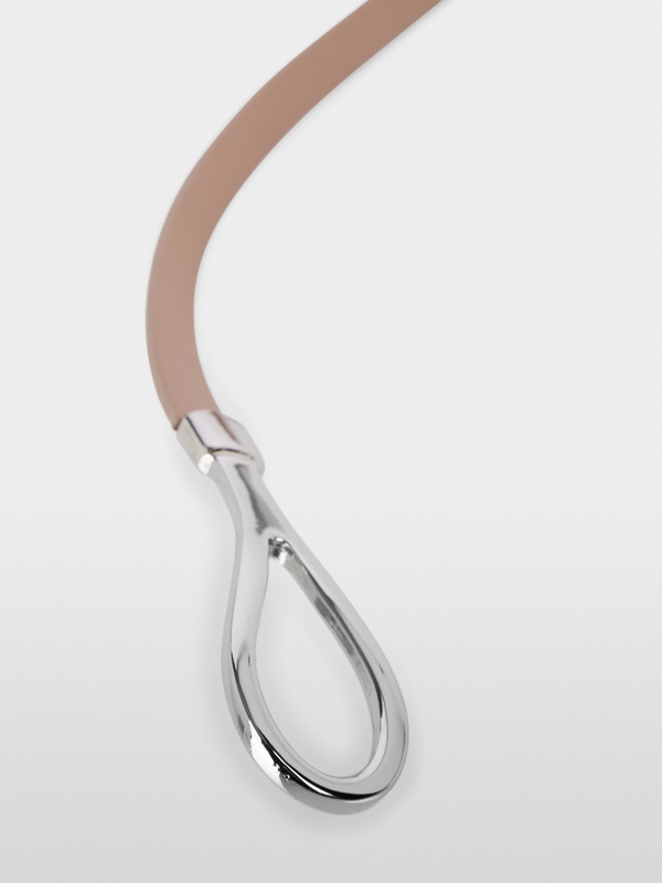 Narrow leather waist belt