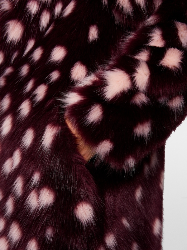 Manteau à imprimé à pois marquant