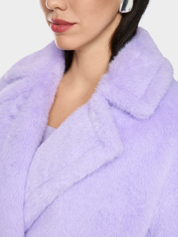 Short faux fur outdoor coat