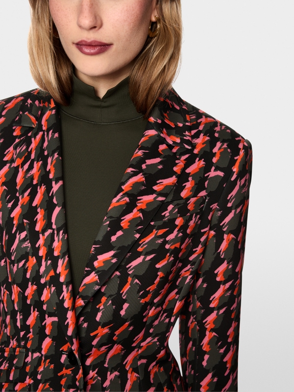 Fitted scuba jersey blazer