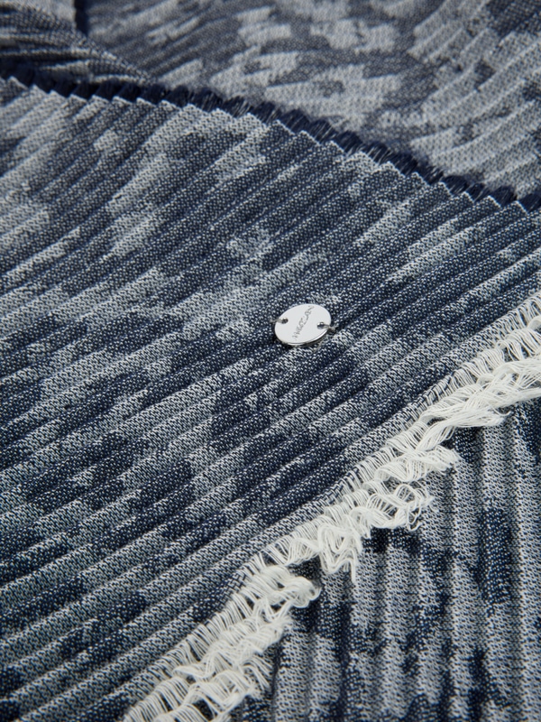 Pleated leopard-print scarf