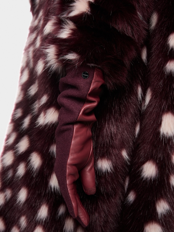 Leather-wool blend gloves