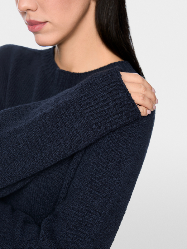 Pull en maille tricoté en Allemagne