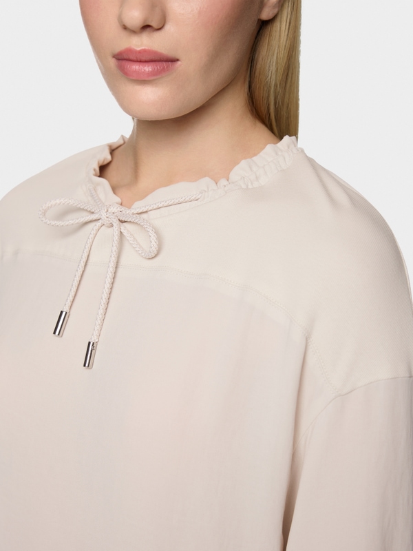 Loose-fit blouse shirt