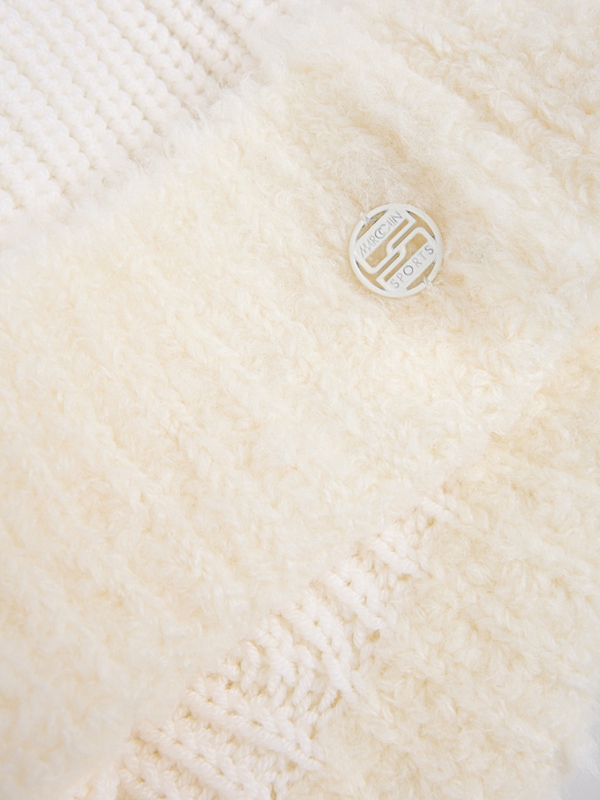 ‘Knitted in Germany’ cosy beanie