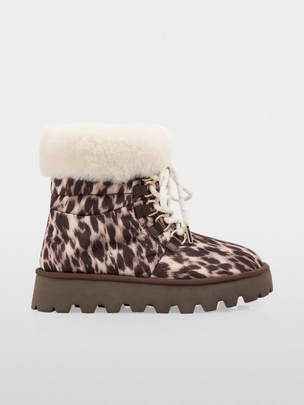 Leopard print and lambskin booties