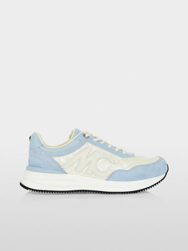 Trainers with logo