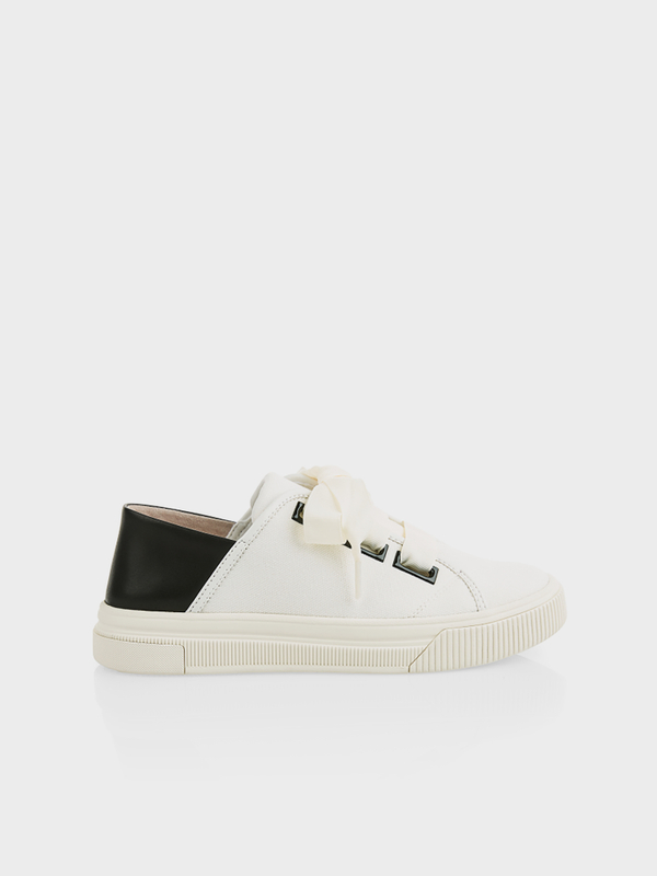 Sneakers van katoenen canvas | marc-cain.com/nl