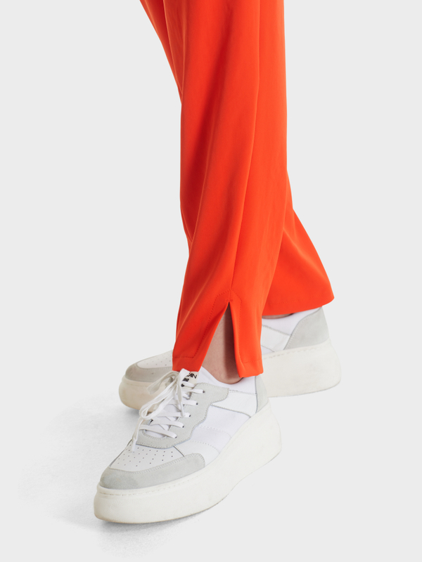 Flowing pants