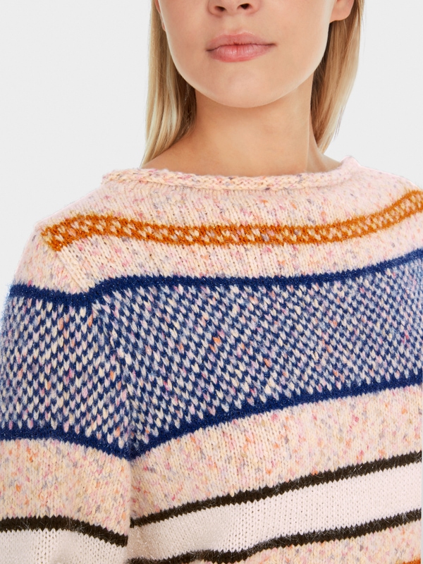 Streifen-Pullover Knitted in Germany