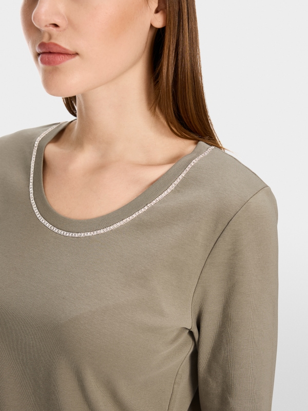 T-shirt avec perles