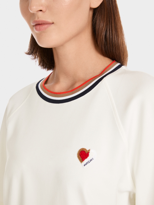 Cropped short-sleeve T-shirt