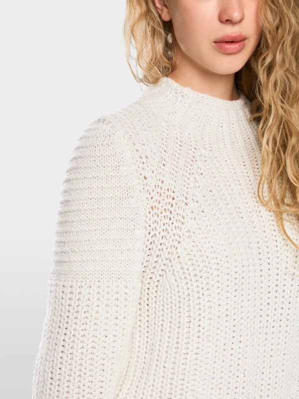 Schimmernder Pullover Knitted in Germany