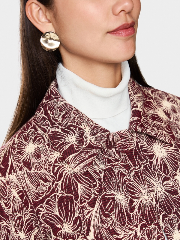 Veste courte avec motif floral brodé