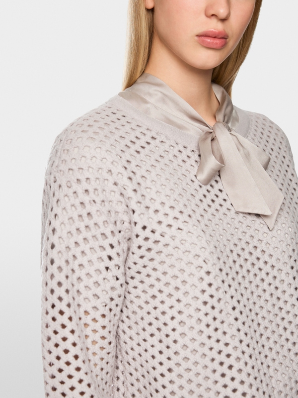 Lochstrick Pullover Knitted in Germany