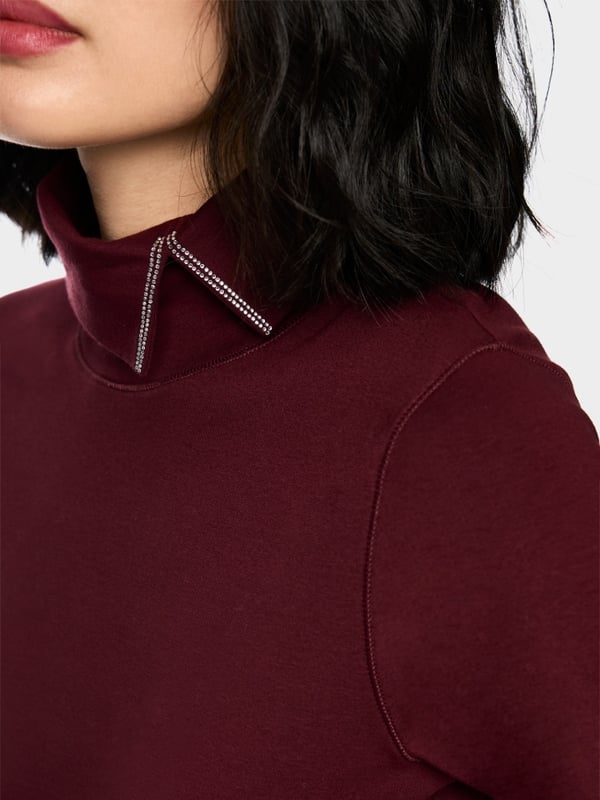 Turtleneck T-shirt
