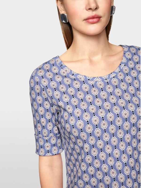 Bedrucktes T-Shirt