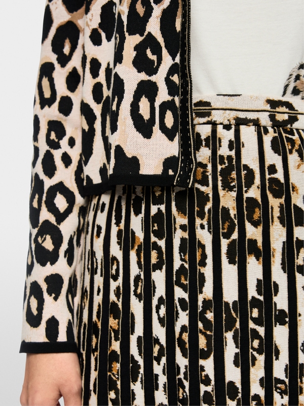 Knitted in Germany leo print maxi skirt
