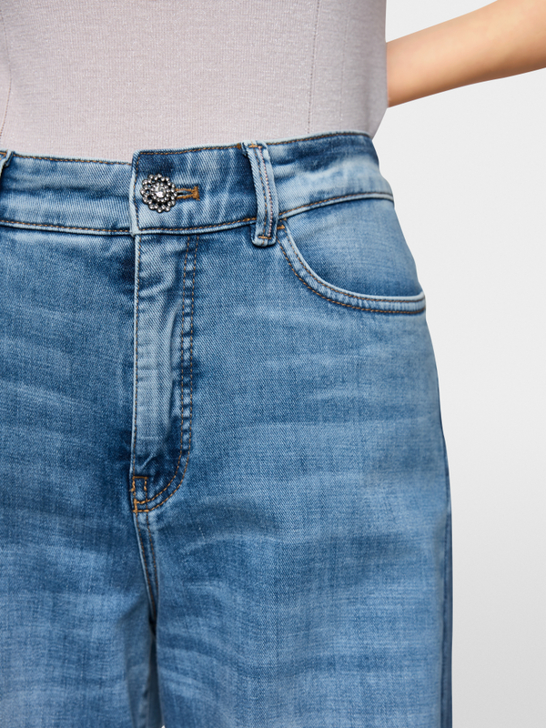 Wide-Fit Jeans WARRI „Rethink Together"