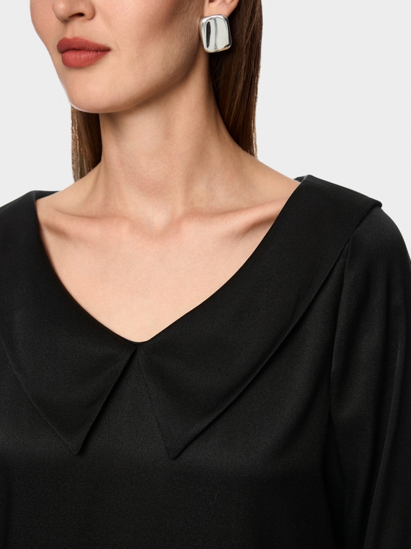 Elegant silk blouse