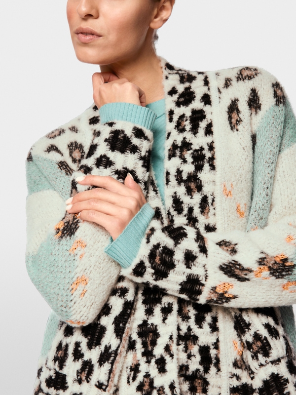 Cardigan ouvert – « Knitted in Germany »