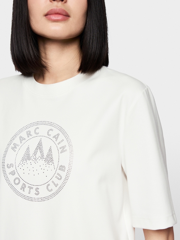 T-shirt with hotfix motif