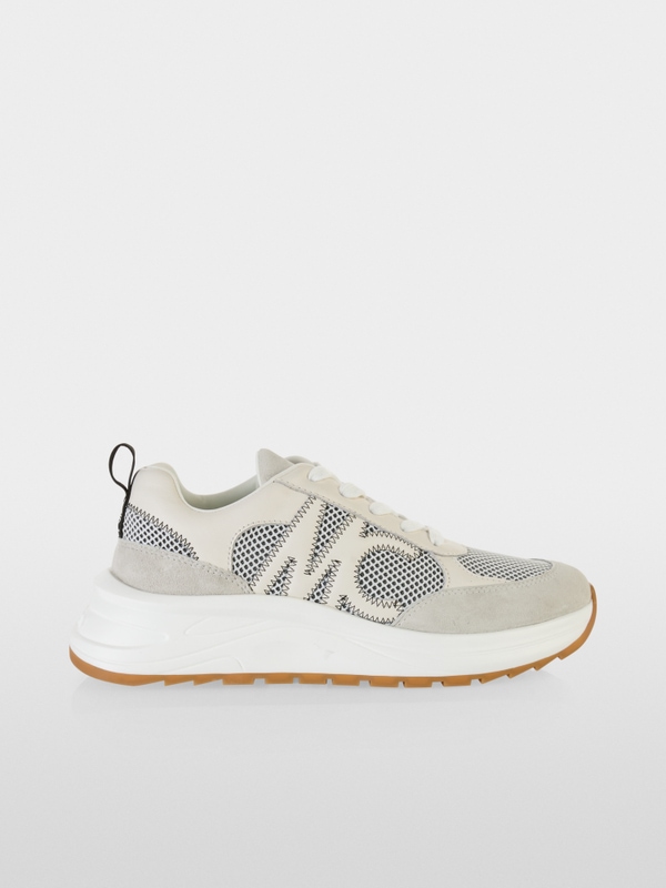 Sneaker aus Leder-Mix