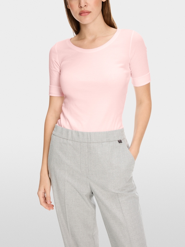 Slim-fit T-shirt with 3/4 sleeves