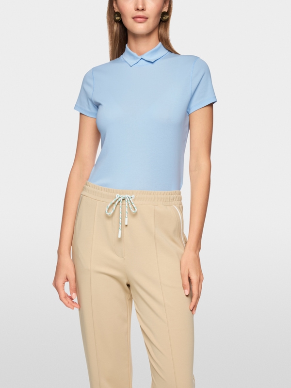 Plain T-shirt with short sleeves