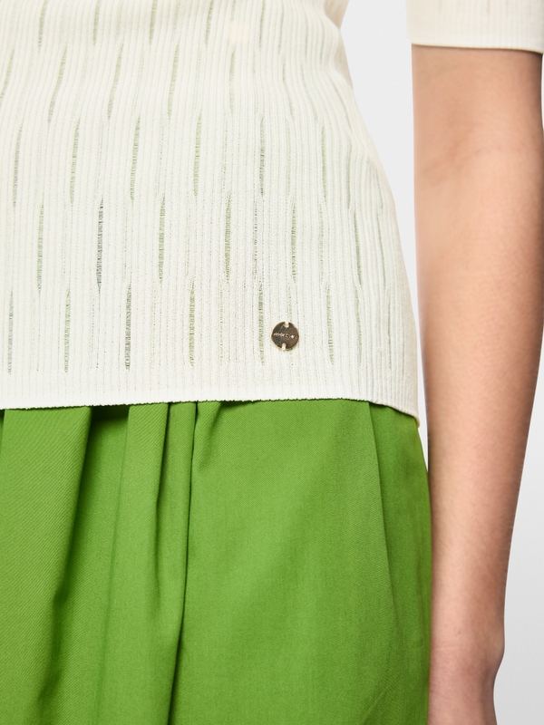 Short-sleeved viscose stretch sweater