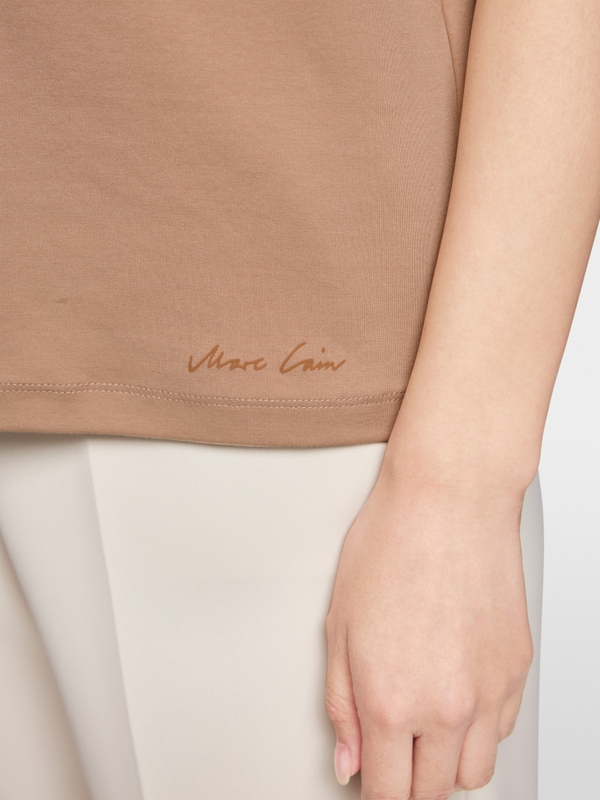 T-shirt à demi-manches avec détails décoratifs