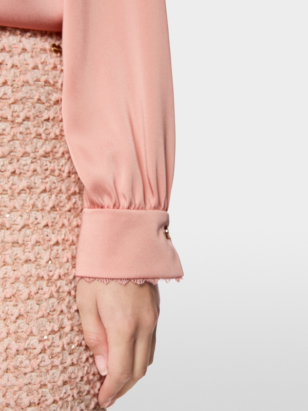 Blouse with lace and stand-up collar