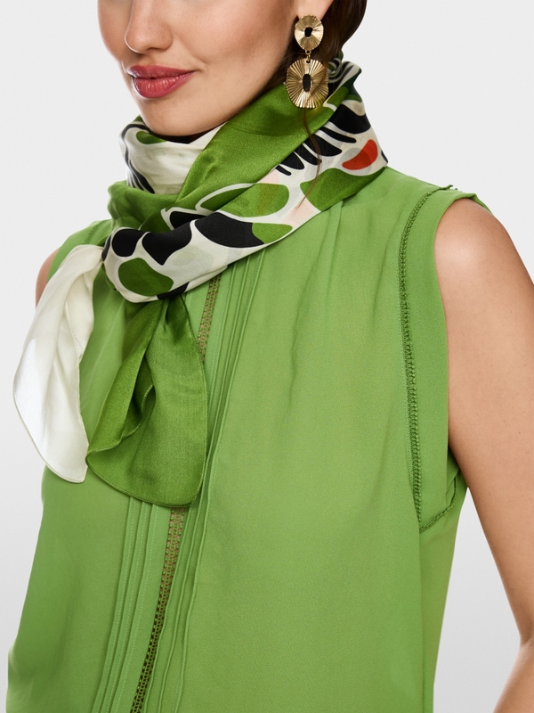 Silk scarf with hibiscus flowers