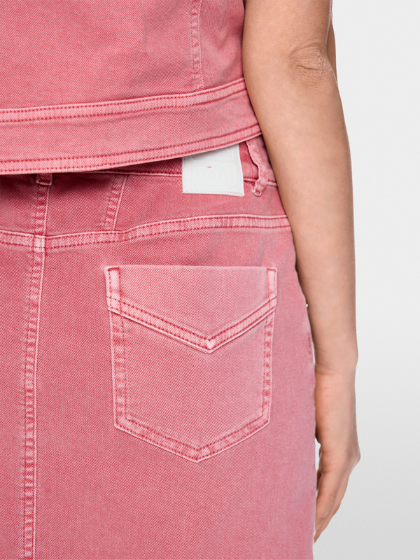 Mini denim skirt with open hem