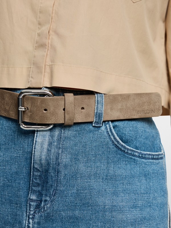 Nubuck leather belt