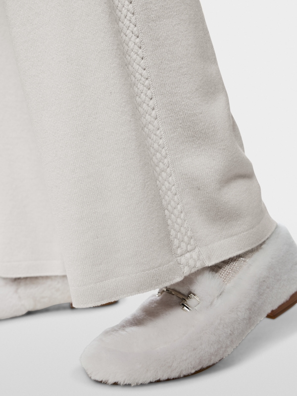 ‘Knitted in Germany’ WASHINGTON trousers