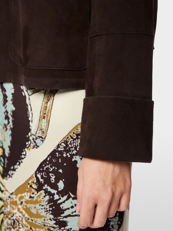 Short suede jacket