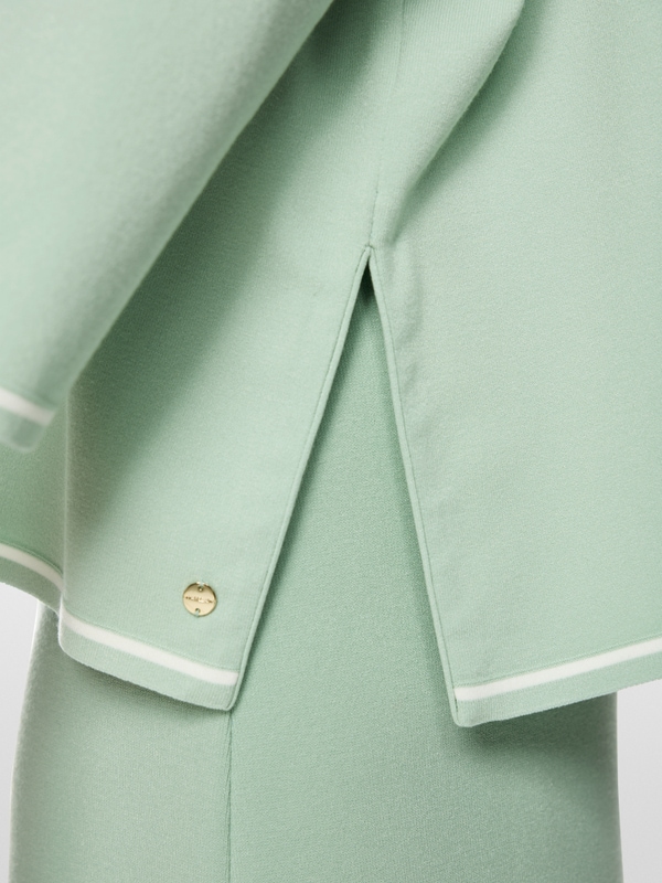 Pull en maille fine tricoté en Allemagne