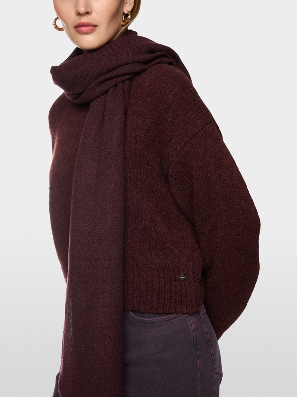 Classic scarf