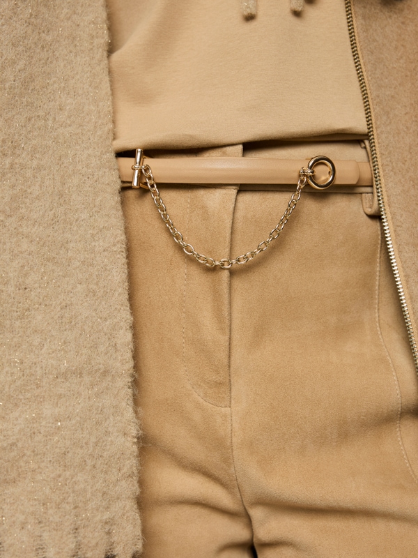 Slim leather belt with chain detail